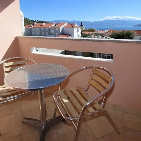 Charmantes In Mit Eigenem Balkon - B59619