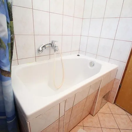 Charmantes In Mit Eigenem Balkon - B59619 Apartman *