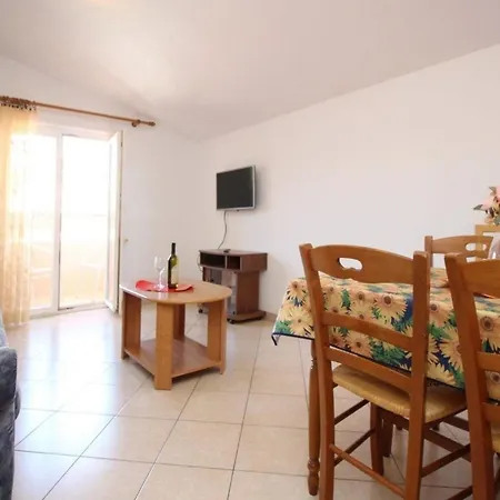 Apartman Charmantes In Mit Eigenem Balkon - B59619